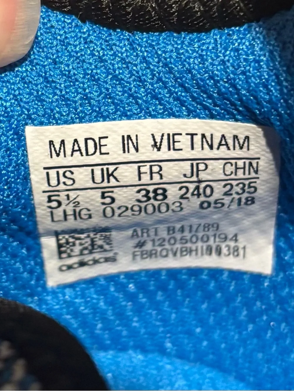 adidas lightweight knit